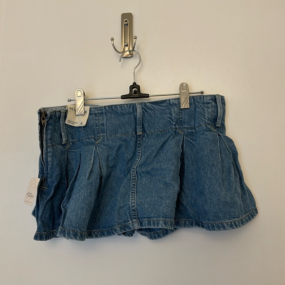 NWT We the Free Jean skort size 6